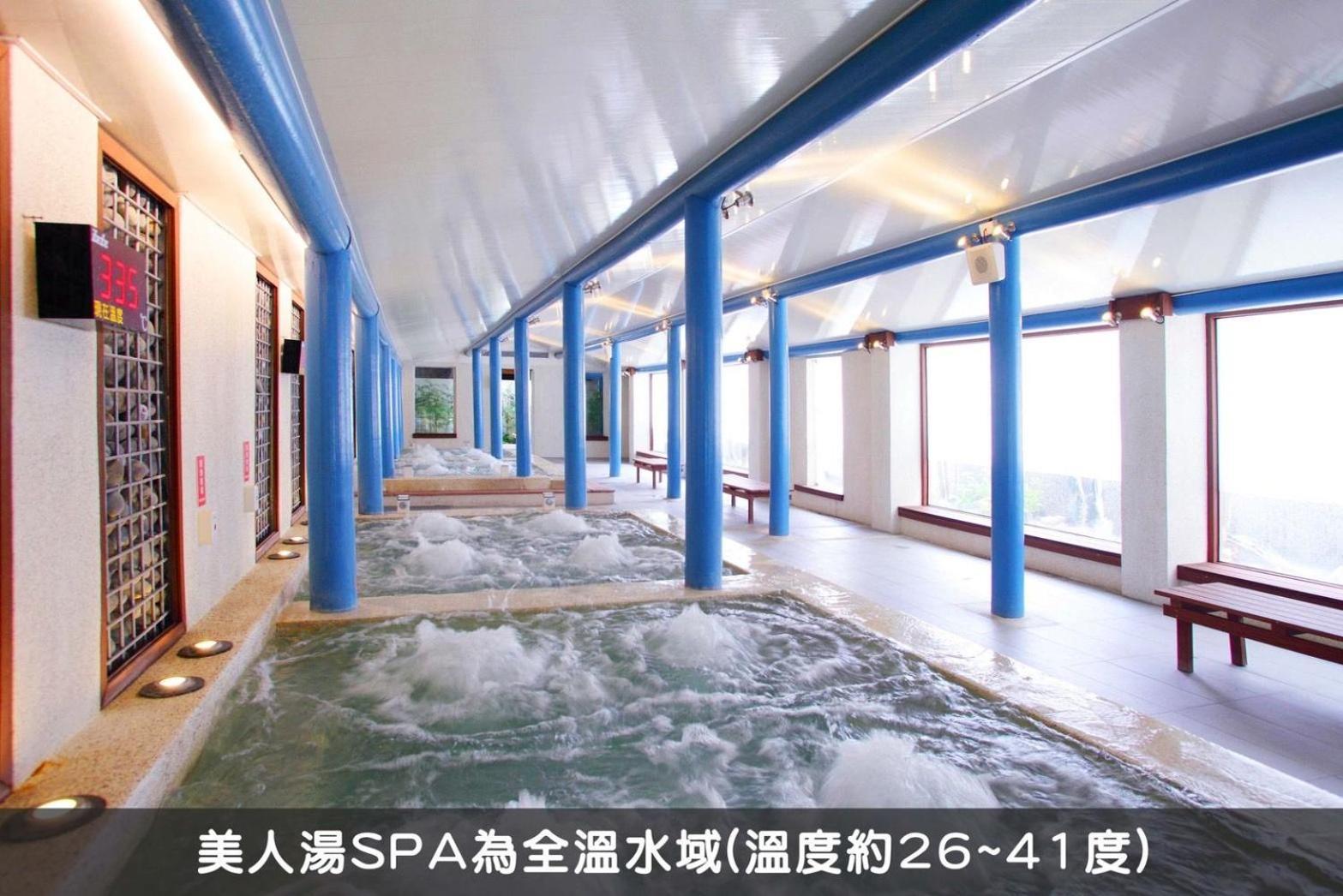 Formosan Naruwan Hotel T'ai-tung Eksteriør bilde A hot spring spa in Japan