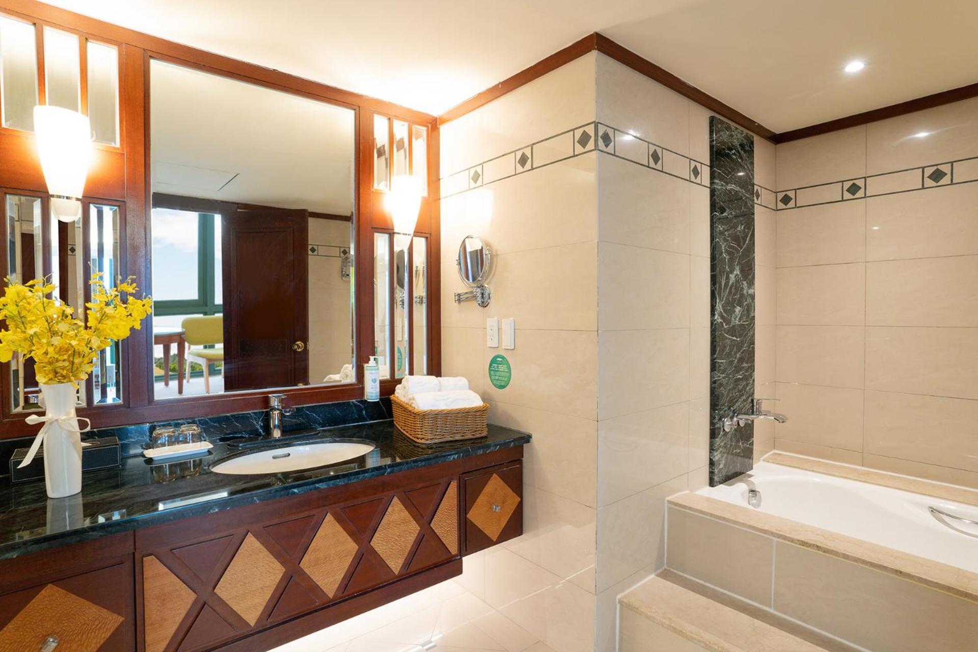 Formosan Naruwan Hotel T'ai-tung Eksteriør bilde Bathroom