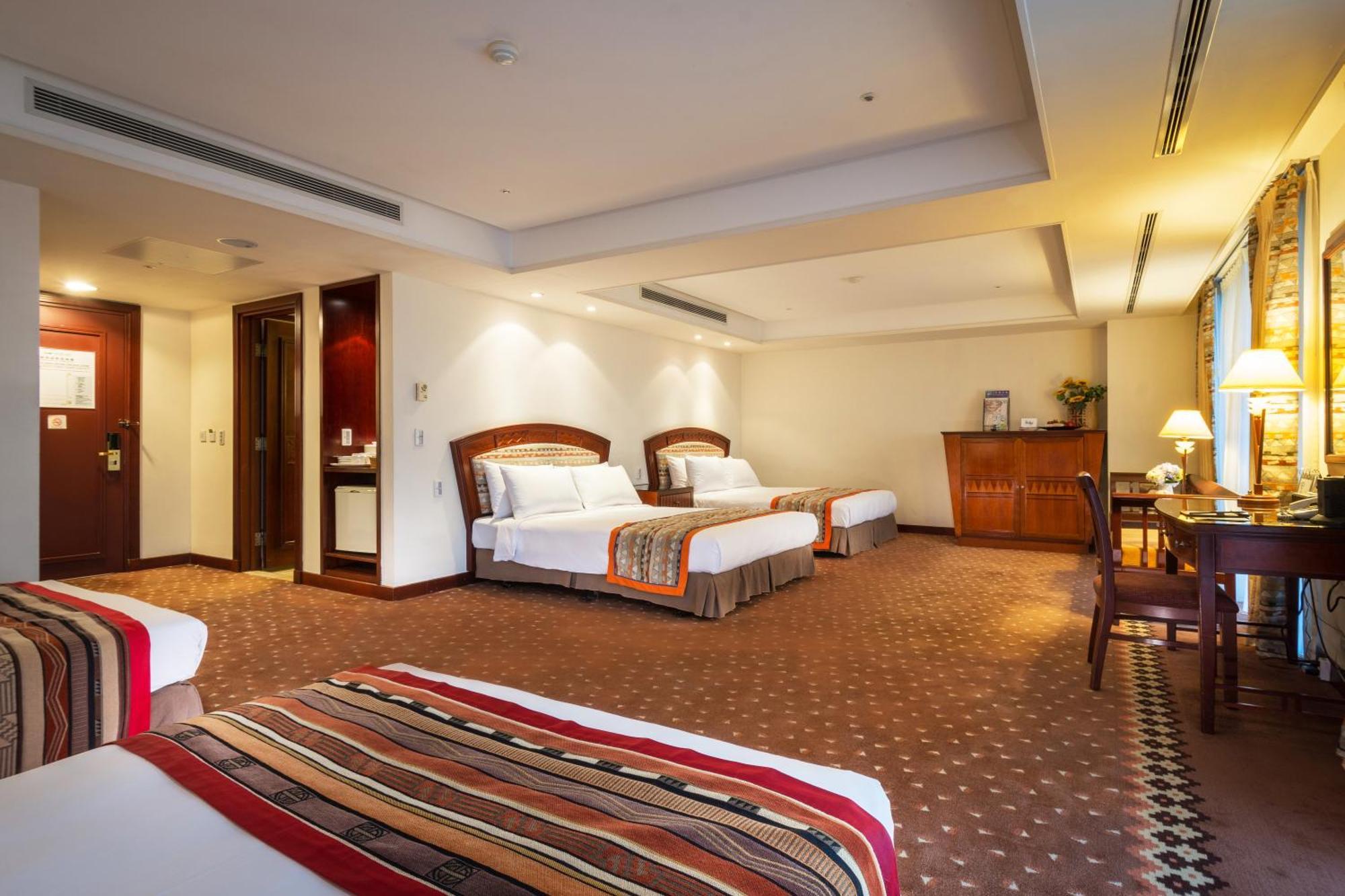 Formosan Naruwan Hotel T'ai-tung Eksteriør bilde A suite at the hotel